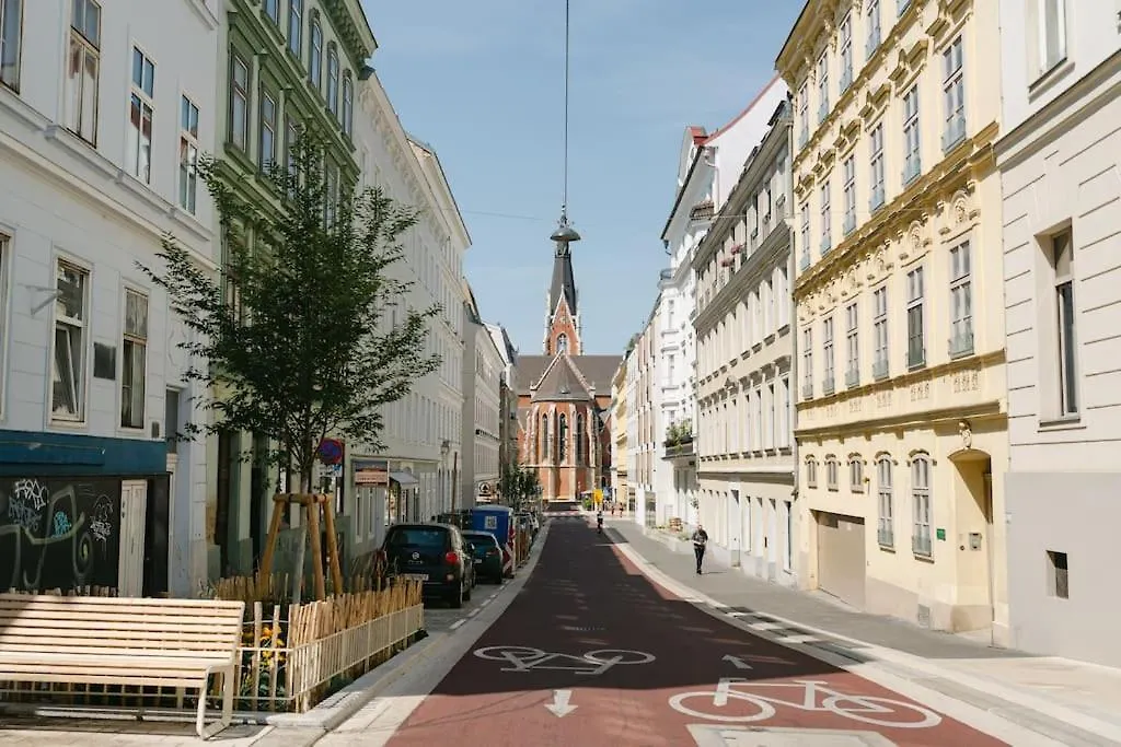 Homey Apt 5 Min To Belvedere Wien Østrig