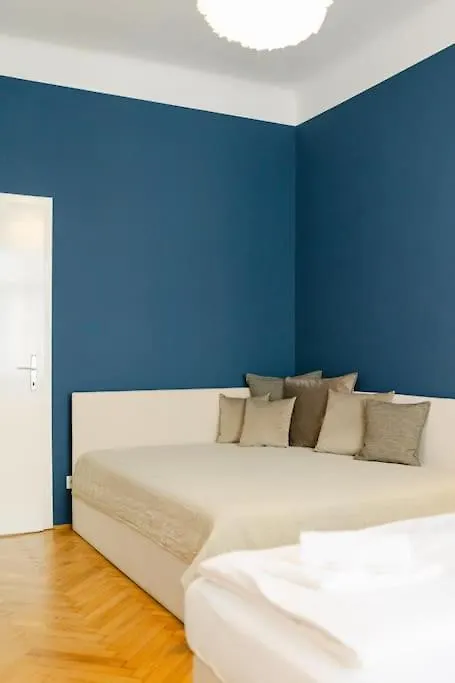 Homey Apt 5 Min To Belvedere Wien Lejlighed