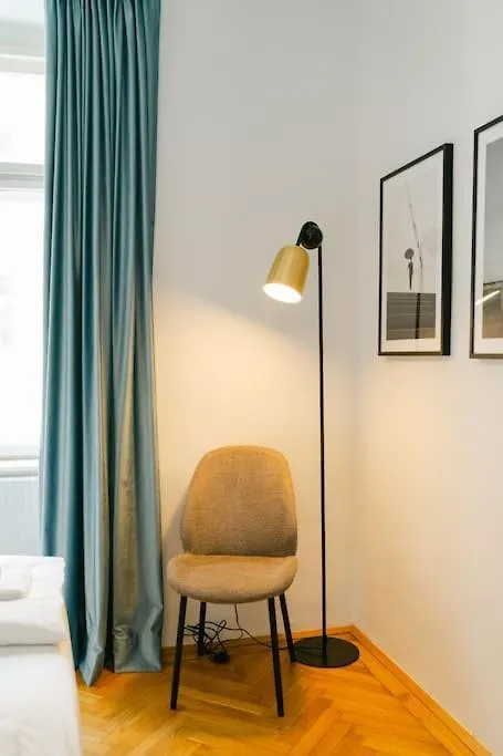 Homey Apt 5 Min To Belvedere Wien 0*,  Österreich