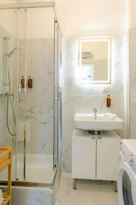 Apartment Homey Apt 5 Min To Belvedere Wien Österreich